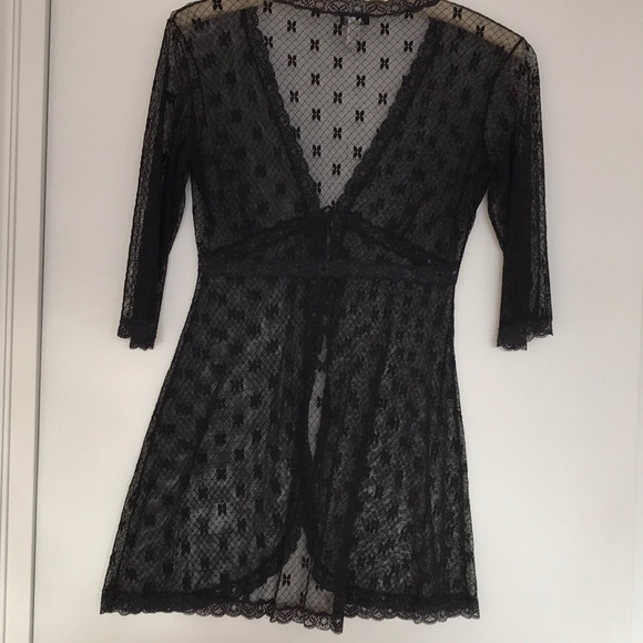 Lace Robe - Picture 8 of 11